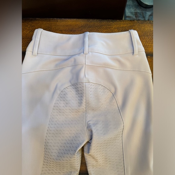 Animo Nuka FW22 Full Seat Breeches - Greige - Picture 10 of 11